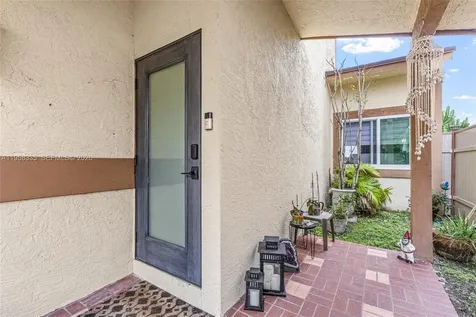 21839 SW 100th Place Cutler Bay FL 33190