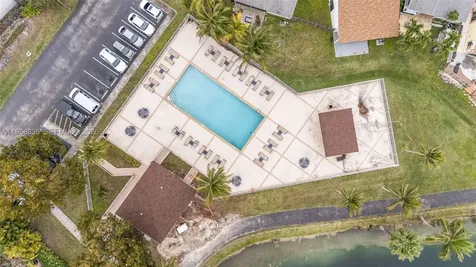 21839 SW 100th Place Cutler Bay FL 33190