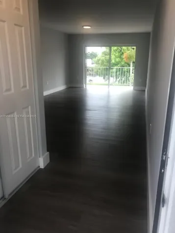 7570 SW 82nd Street Miami FL 33143