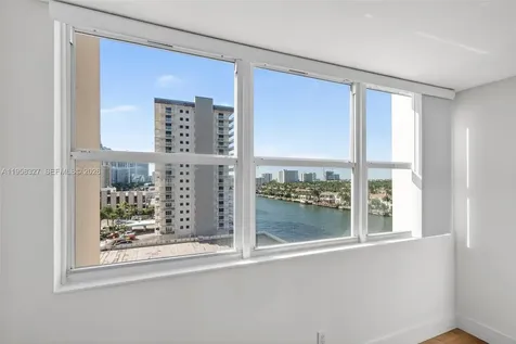 1410 S Ocean Drive Hollywood FL 33019
