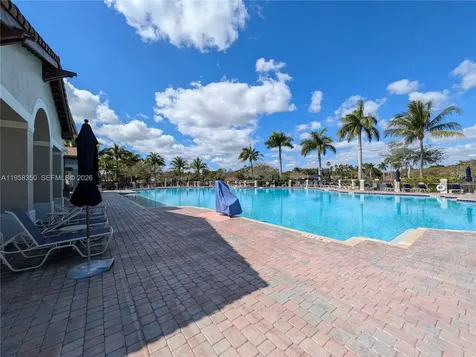 22604 SW 94th Court Cutler Bay FL 33190