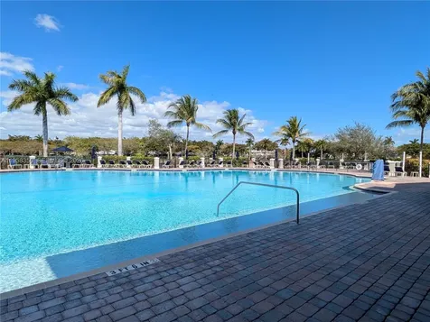 22604 SW 94th Court Cutler Bay FL 33190