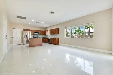 22604 SW 94th Court Cutler Bay FL 33190