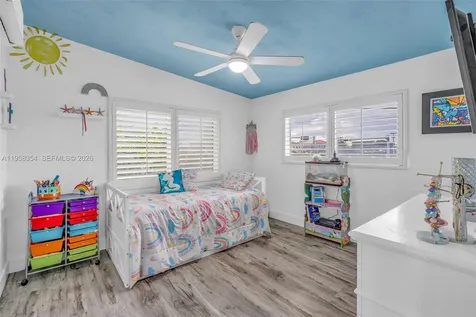 106 Plantation Avenue Key Largo FL 33070