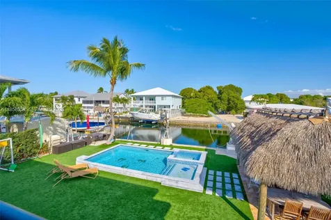 106 Plantation Avenue Key Largo FL 33070