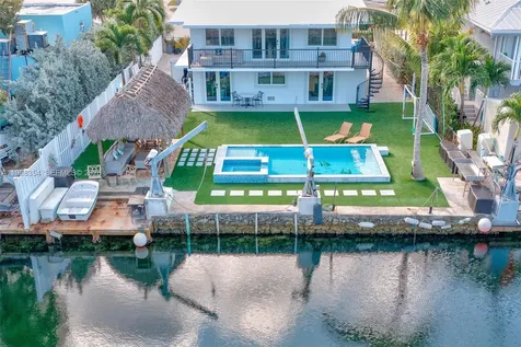 106 Plantation Avenue Key Largo FL 33070