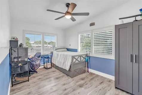 106 Plantation Avenue Key Largo FL 33070