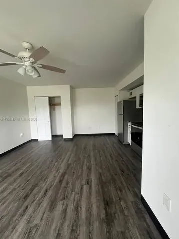467 NW 8th Street Miami FL 33136