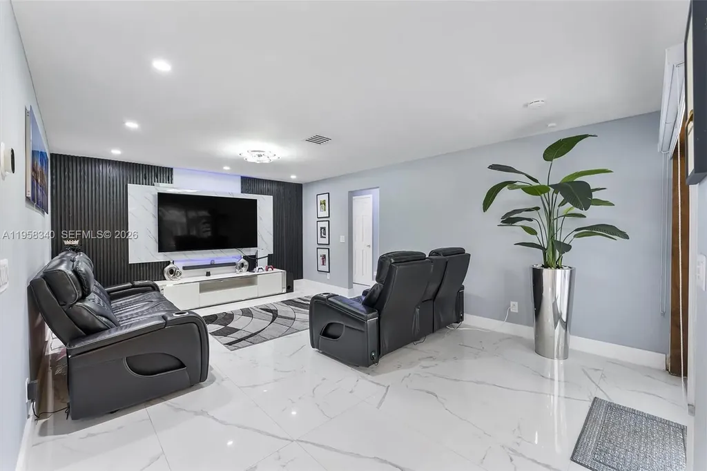 7501 NW 42nd Street Coral Springs FL 33065