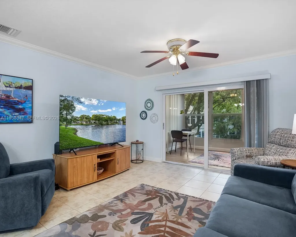 3531 NW 50th Avenue Lauderdale Lakes FL 33319