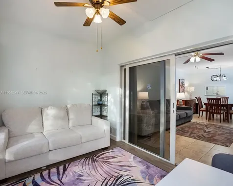 3531 NW 50th Avenue Lauderdale Lakes FL 33319