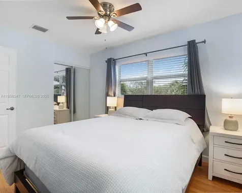 3531 NW 50th Avenue Lauderdale Lakes FL 33319
