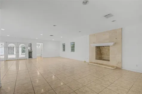 14670 SW 69th Place Palmetto Bay FL 33158