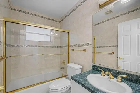 14670 SW 69th Place Palmetto Bay FL 33158