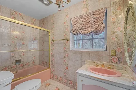 14670 SW 69th Place Palmetto Bay FL 33158