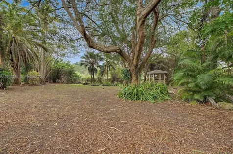 14670 SW 69th Place Palmetto Bay FL 33158