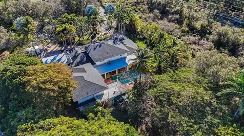 14670 SW 69th Place Palmetto Bay FL 33158