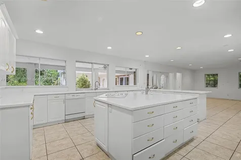 14670 SW 69th Place Palmetto Bay FL 33158