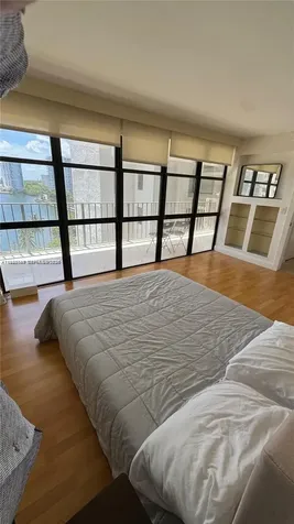 18181 NE 31st Court Aventura FL 33160