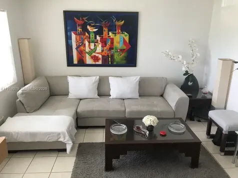 358 Markham P Deerfield Beach FL 33442