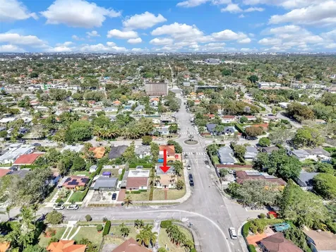 6303 SW 43rd Street South Miami FL 33155