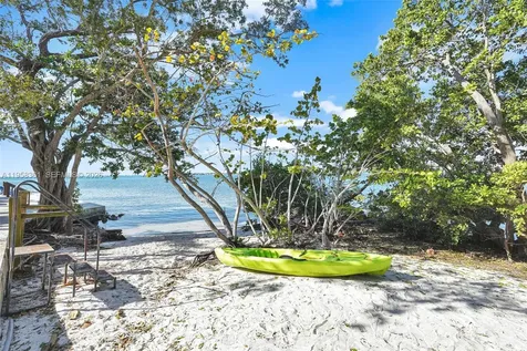 1 Grove Isle Drive Miami FL 33133