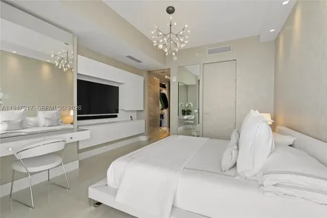 18975 Collins Avenue Sunny Isles Beach FL 33160