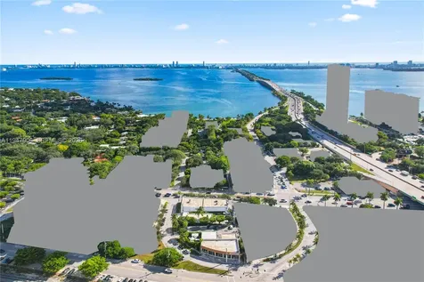 3886 Biscayne Boulevard Miami FL 33137