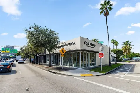 3886 Biscayne Boulevard Miami FL 33137