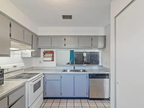 9066 SW 147th Court Miami FL 33196