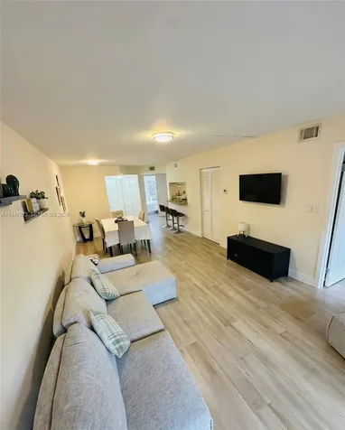 1190 Coral Club Drive Coral Springs FL 33071