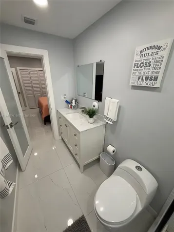 380 W 41st Street Hialeah FL 33012