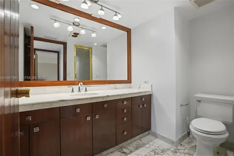 19355 Turnberry Way Aventura FL 33180