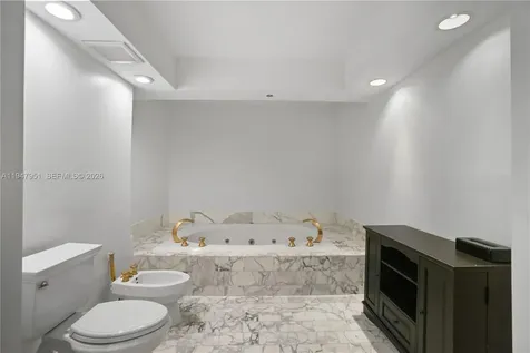 19355 Turnberry Way Aventura FL 33180