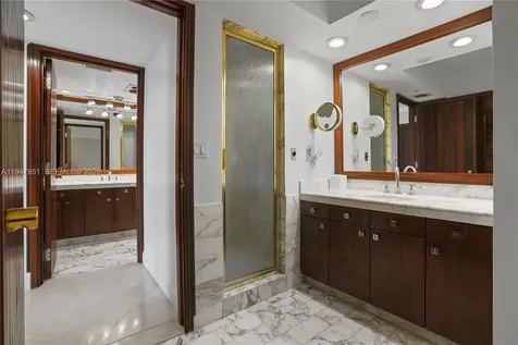 19355 Turnberry Way Aventura FL 33180