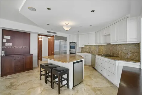 19355 Turnberry Way Aventura FL 33180