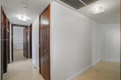 19355 Turnberry Way Aventura FL 33180
