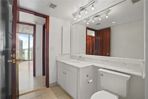 19355 Turnberry Way Aventura FL 33180