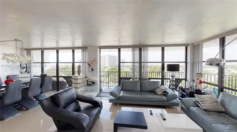 800 Parkview Drive Hallandale Beach FL 33009