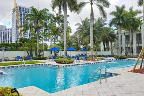 5300 NW 87th Avenue Doral FL 33178