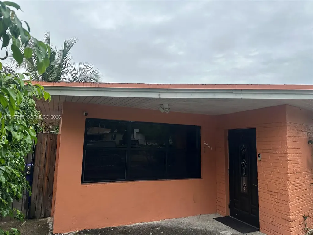 2461 Rodman Street Hollywood FL 33020