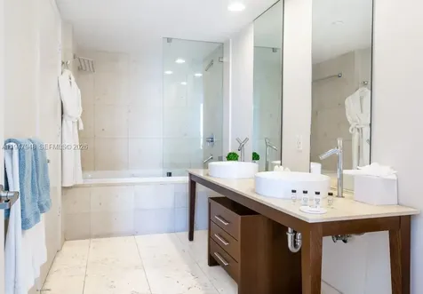 485 Brickell Avenue Miami FL 33131