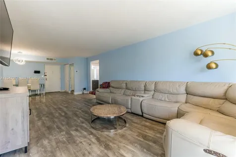 290 174th Street Sunny Isles Beach FL 33160