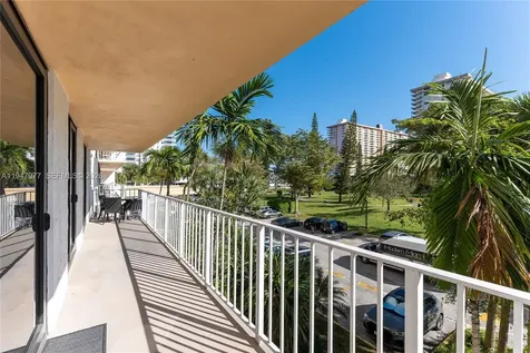 290 174th Street Sunny Isles Beach FL 33160