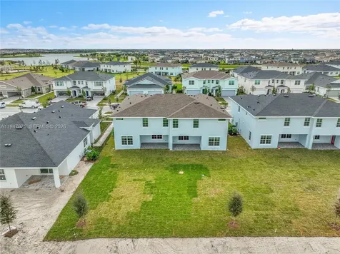 1687 Hoot Owl Hollow Loxahatchee FL 33470