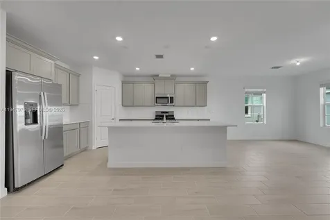 1687 Hoot Owl Hollow Loxahatchee FL 33470
