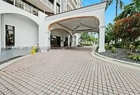 3600 Yacht Club Drive Aventura FL 33180