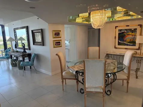 3600 Yacht Club Drive Aventura FL 33180