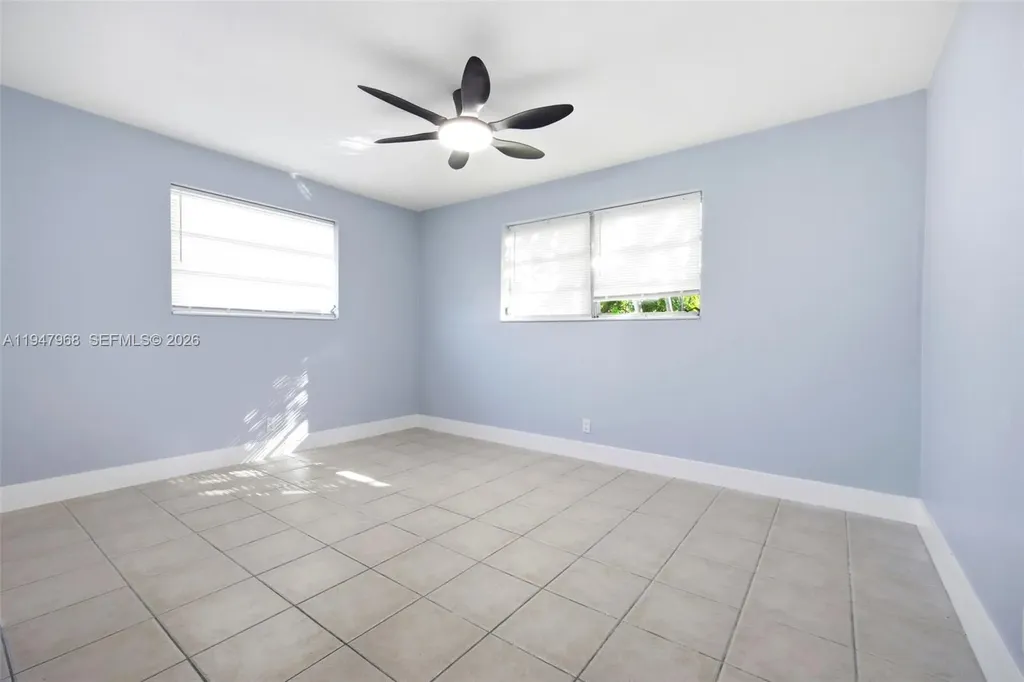 2440 Hayes Street Hollywood FL 33020