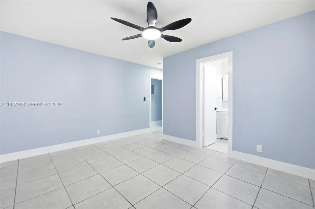 2440 Hayes Street Hollywood FL 33020
